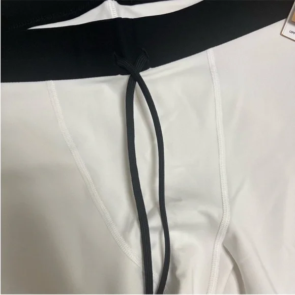 NWT North Face Thermals - Picture 4 of 5